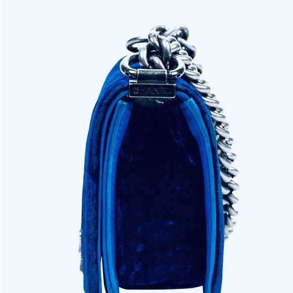 Chanel boy small velvety blue lambskin and velvet - Picture 3 of 5